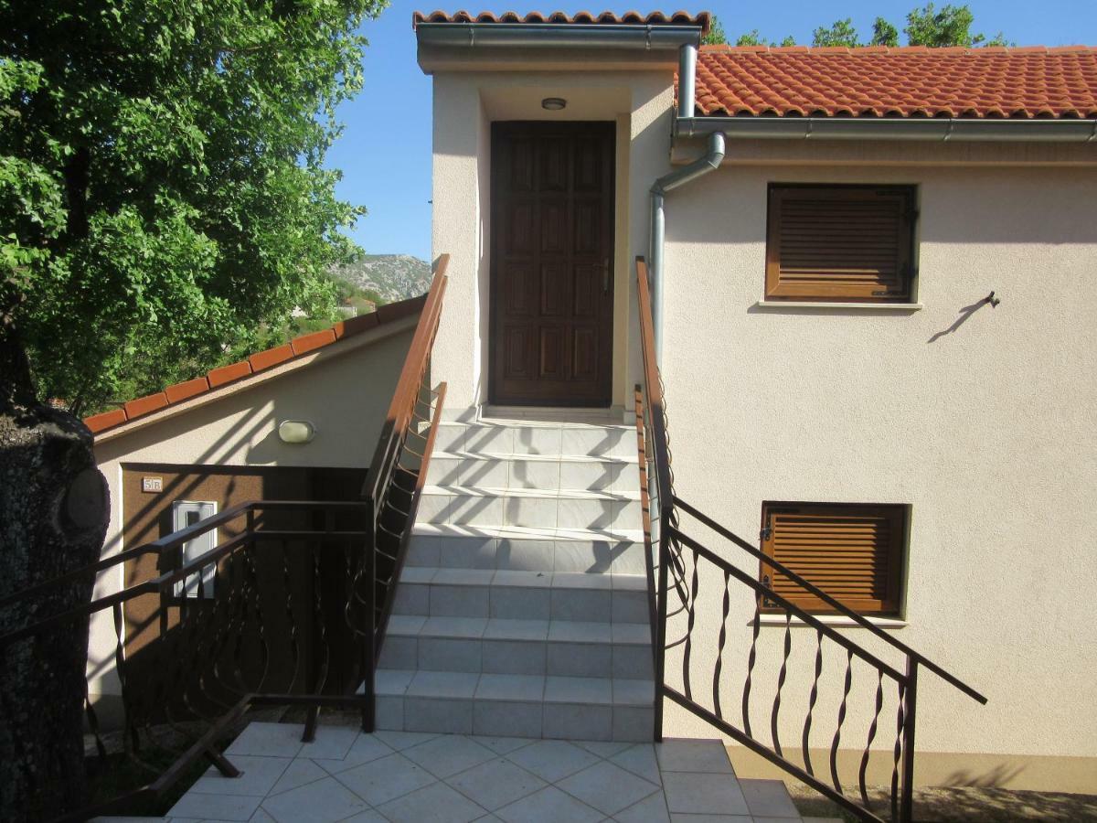 Apartmani Gracijela Karlobag Exterior photo