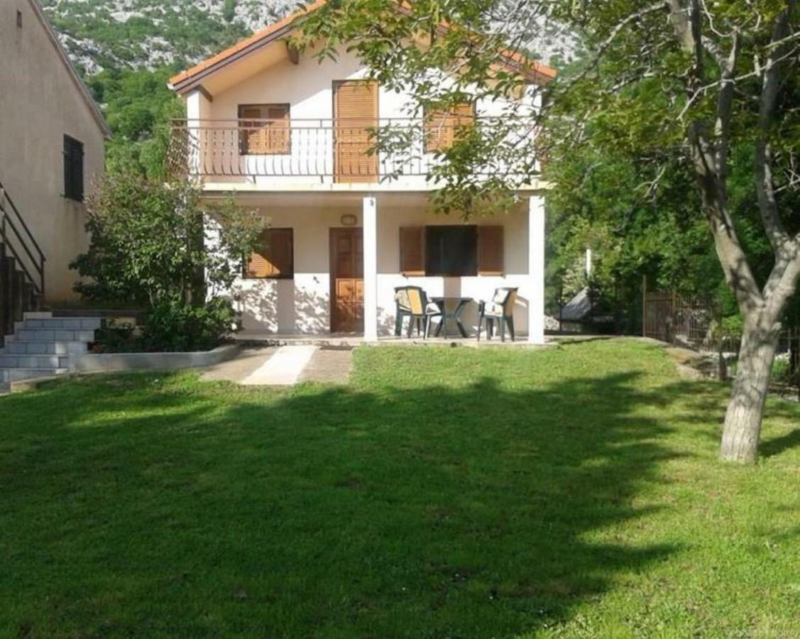 Apartmani Gracijela Karlobag Exterior photo